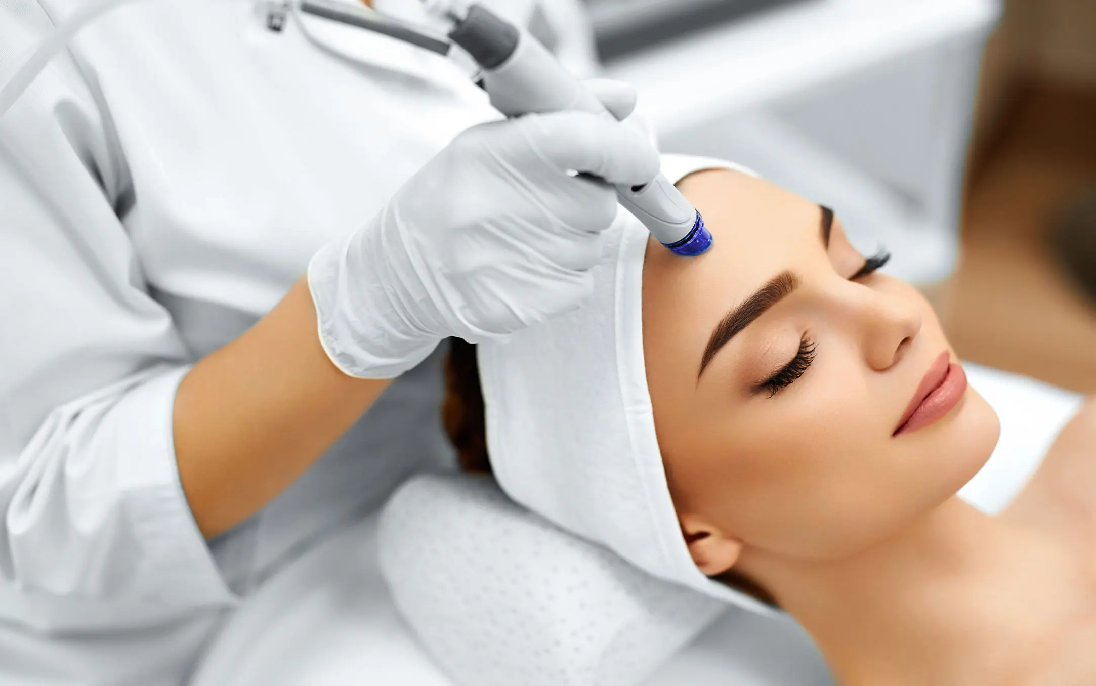 What Is Collagen Lift Therapy and How Can It Help Ageing, Loose Skin West Yorkshire?